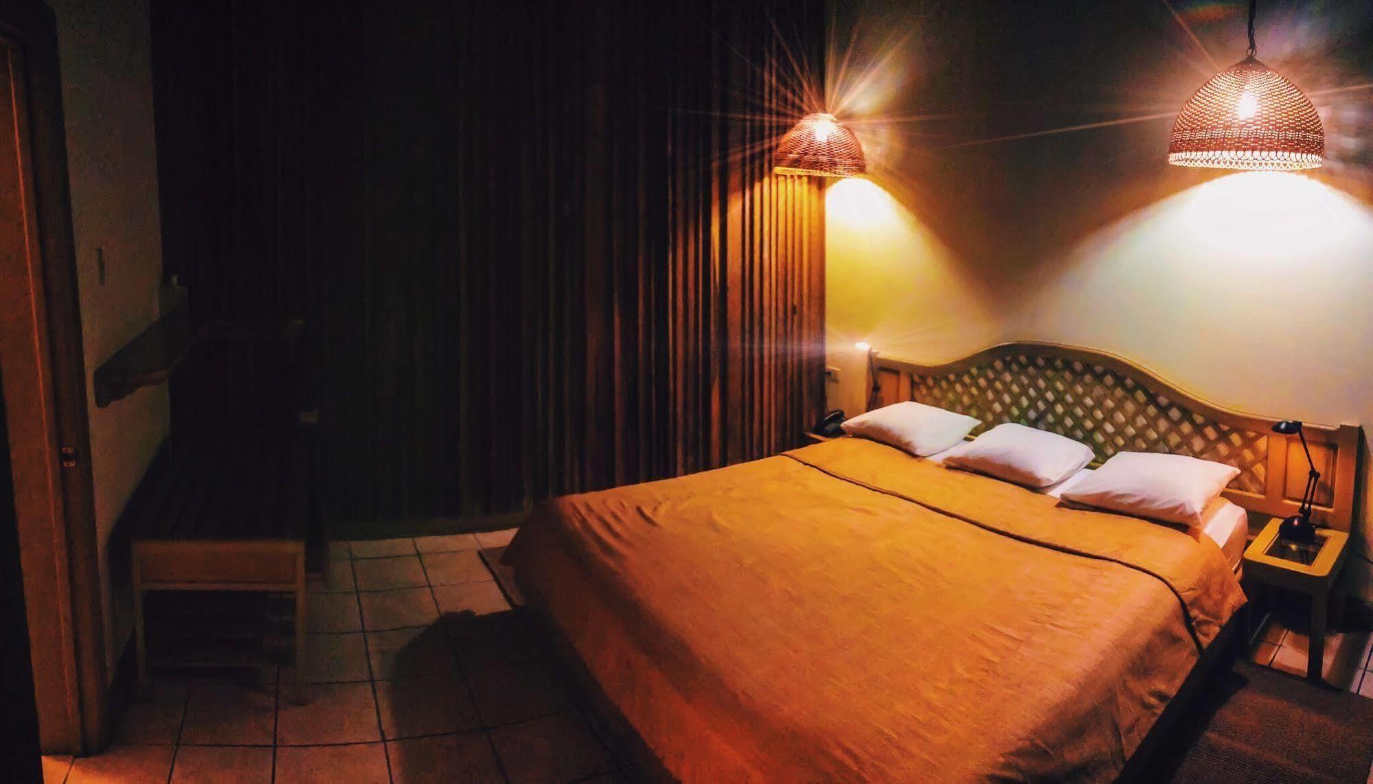 Kariwak Village Holistic Haven Краун Пойнт Екстериор снимка