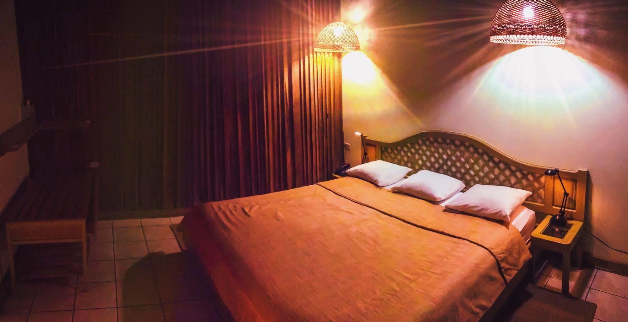 Kariwak Village Holistic Haven Краун Пойнт Екстериор снимка
